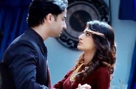 Kuch Rang Pyaar Ke Aise Bhi Dev Sonakshi S Hot Sizzling Jungle Romance Revives Their Lost Love Check out their amazing chemistry. serial xpress