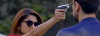 Beyhadh Maya S Dangerous Avatar Keeping Past Love Samay At Gun Point In beyhadh, jennifer's character returns after faking her own death. serial xpress