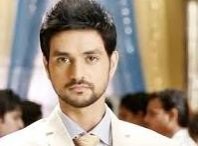 MATH: Villain Ranveer being Milan tries marrying Ishani