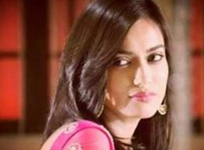 Qubool Hai: Armaan’s transplanted heart beats for Mahira