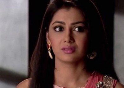 KB: Pragya badly shattered lost hope Abhi cries inside