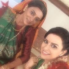 Mere Angne Mein: Sarla and Shanti gets shocked