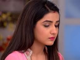 TEI: Twinkle and Yuvi goes to resort, Kunj too comes there