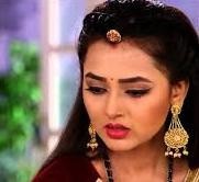 Swaragini: Sharmishta suffers miscarriage and Ragini gets shocked
