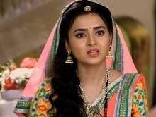 Swaragini: Swara try to console Ragini as she gets shattered