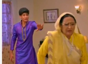 Yeh Rishta Kya: Varsha-Akshara shock as Nannu cuts wrist for drug