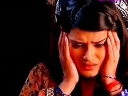 Kasam: Ruchika brings Rishi-Tanuja close to each other