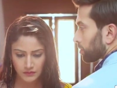 Ishqbaaz: Tia shocked as Anika confesses love for Shivaye
