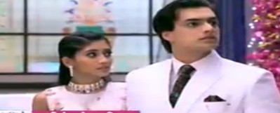 Yeh Rishta Kya Kehlata Hai: Kartik takes stand for Naira in success party against Daadi-Manish