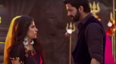 Iss Pyaar Ko Kya Naam Doon: Chandini gets scared seeing Advay in Vashisht house