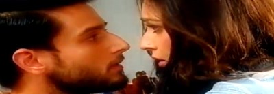 Ishqbaaz: OMG! Bhavya-Rudra's chocolate romance amid handcuff twist