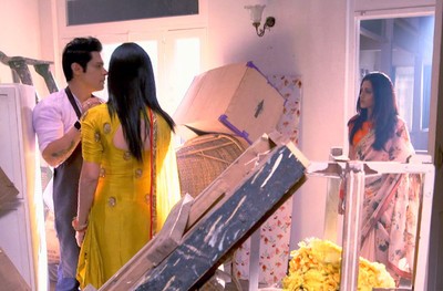 Woh Apna Sa: OMG! Jhanvi scolds Aditya for harming Nisha