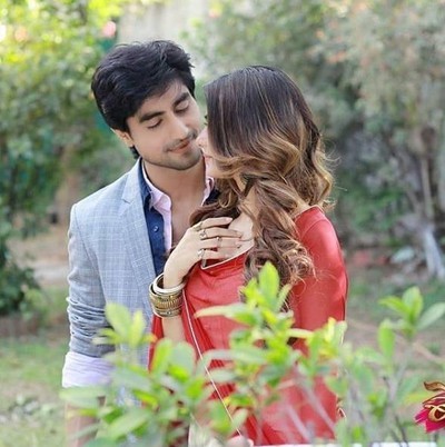 Bepanah: Aditya proposed Zoya for marriage to throw Arshad out of game
