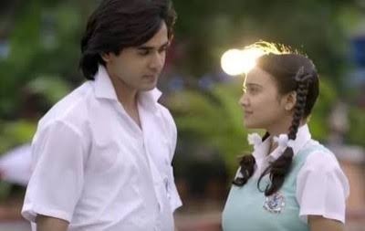 YUDKBH: Sameer Naina's saree shopping for engagement twist
