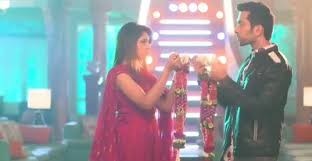 Ishqbaaz: Mannat's painful past gets Shivaansh's sympathy big dhamaka ahead