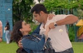 Ghum Hai Kisi Ke Pyaar Mein: Pakhi choose Samrat betraying Virat