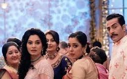 Anupamaa: Rakhi brings unwanted guest in Shah House Anupamaa Vanraj perplexed