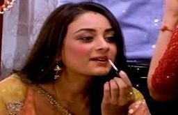 SNS 2: Gehna wears sensual western outfit Anant mesmerised