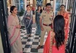 GHKKPM: Post huge revelation society bans Chavan family Pakhi stunned