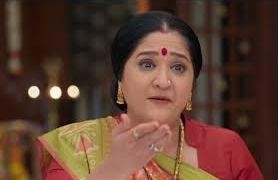 Anupamaa: Kavya fails to contribute money in house expense Baa taunts