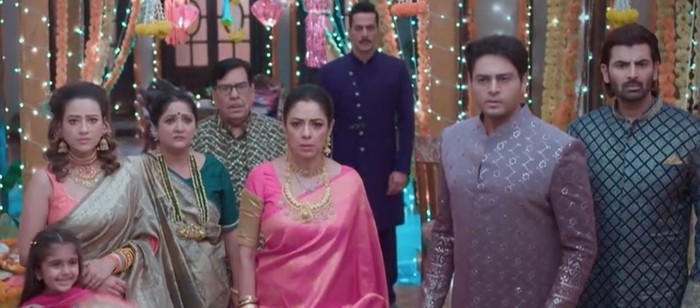 Anupama: OMG! Adhik Pakhi’s big step disappoints Anupama