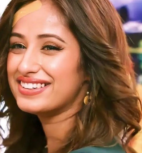 Bhagya Laxmi: Malishka plays money card, CCTV shows her guilty