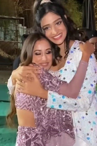 Bhagya Laxmi: Electrifying warm Hug between Laxmi Malishka, Malishka calls it bad faith