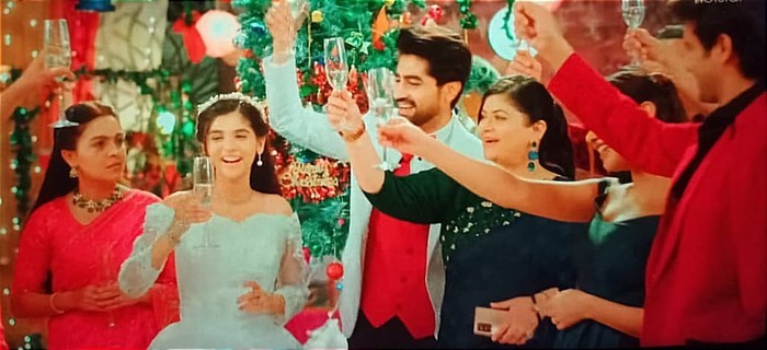 YRKKH: Abhi raised toast for Akshu's concert upsets Manjiri