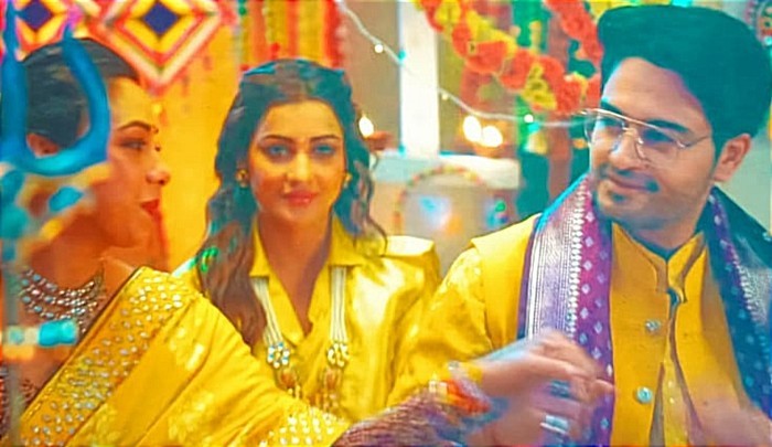 Anupama: Maya Keeps Mahashivratri Fast for Anuj!! Touchs Feets while dancing