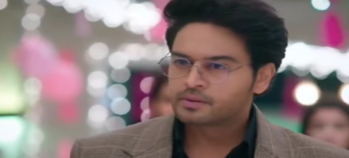 Anupama: Vanraj team up with Anupama to slice out Anuj's blame