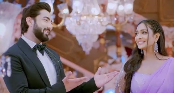 Bhagya Laxmi: Hacked and Hijacked Salu Ayush Cheat Vikrant’s eyesight to steal phone