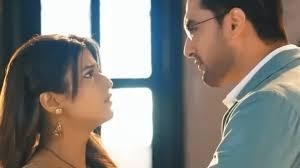 YRKKH: Court Room drama! Abhira CLINGS to Armaan for support