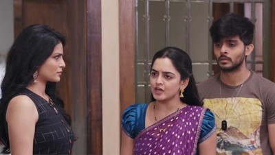Udne Ki Asha: Roshini cross limits Sayali turns Vicious Predator