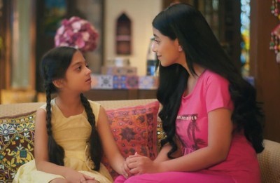 Anupama: Spicy! Anupama & Rahi adopt young girl Radha