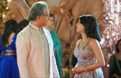 YRKKH: Thunder Storm! Manish Goenka slams Poddars as Charu goes MISSING