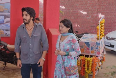 Udne Ki Asha: Tejas Roshini Lavish Lifestyle & Expenses leaves Sachin Suspicious