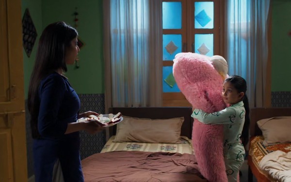 YRKKH: ULTIMATUM!! Gitanjali plays hide and seek with Abhira to get Maira Back