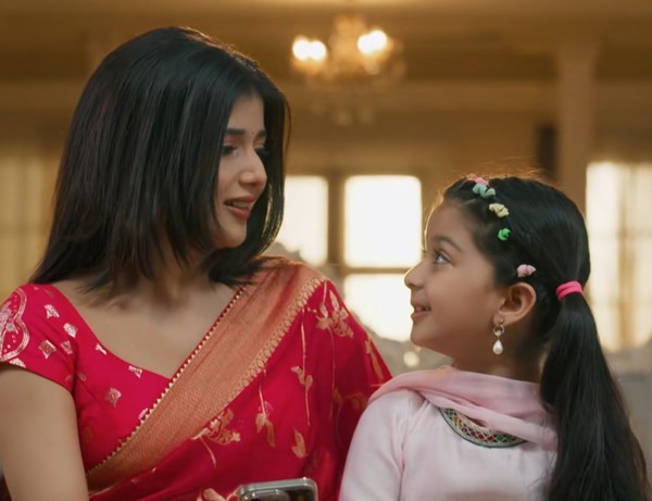 YRKKH : Gitanjali’s growing desperation for Maira and Abhira’s sacrifices face to face
