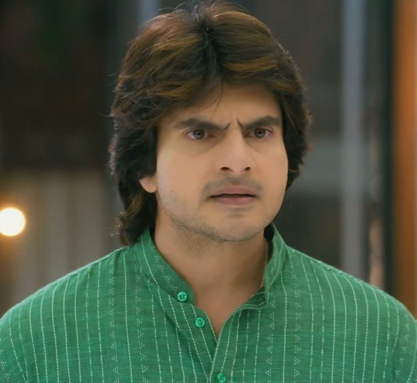 Anupama: Vasundhara’s Not In Poor Village mindset gets roadblocked by Parag