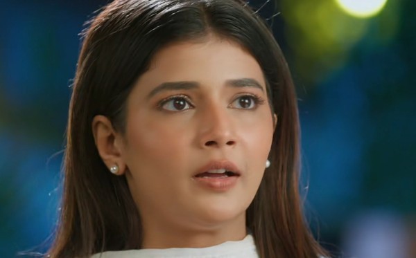 YRKKH: Unknown and Surprise!! Abhira hides her Karwa Chauth fasting from Armaan