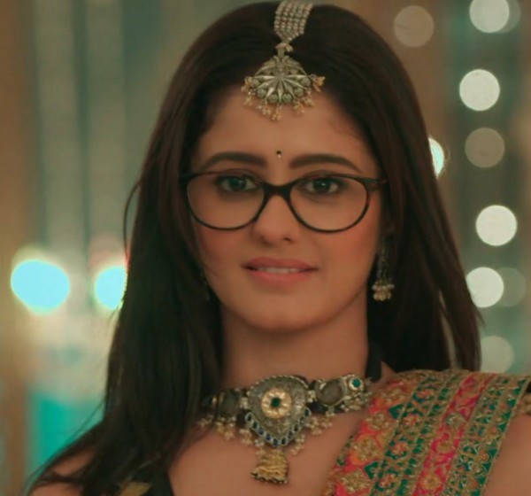 Mannat Har Khushi Paane Ki: Ronny begs for Visakha’s return Mannat stands with Neetu