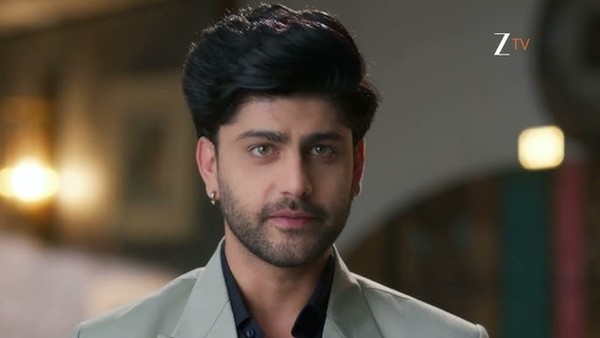 Vasudha: DIVORCE DRAMA! Dev and Vasudha separate with Karanveer big celebration