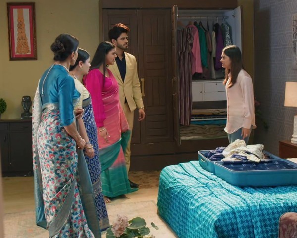 YRKKH: Encounter and Trigger!! Kiara counts countless mistakes done by Krish and Tanya