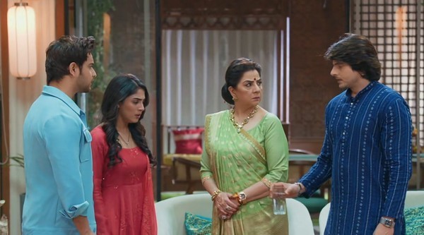 Anupama: Just like mother Rahi inspired to touch the sky Vasudhara pulls her down