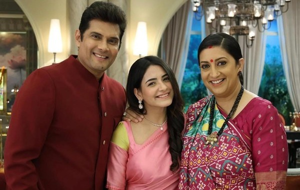 KSBKBT: Perhaps Tulsi is the new ambassador of Virani Empire Ranvijay and Pari on edge