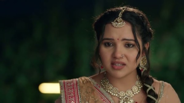 Vasudha: NEW RIGHTS GIVEN! Vasudha gets hearty welcome with first kitchen ritual