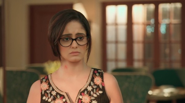 Mannat Har Khushi Paane Ki: Vikrant PUNCHES Dhairya Mannat becomes Dhairya's human shield