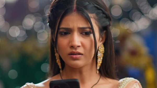 YRKKH: Abhira announces Vaani as her daughter leaving entire family stunned