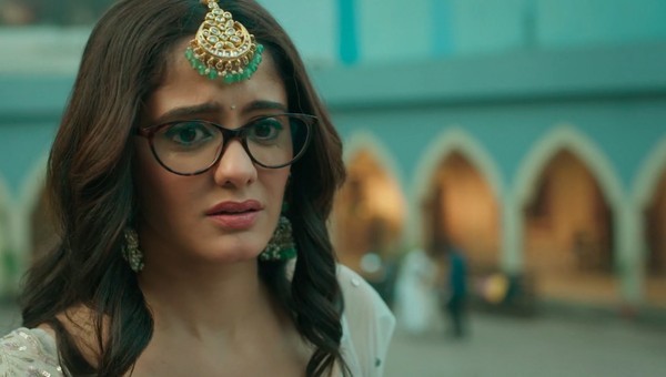 Mannat Har Khushi Paane Ki: Vikrant on knees for apology to Neetu with reuniting hug from Mannat