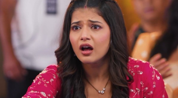 YRKKH: MAIRA IN FIRE TRAP! Abhira abandons Maira to save Vani's life amid big fire